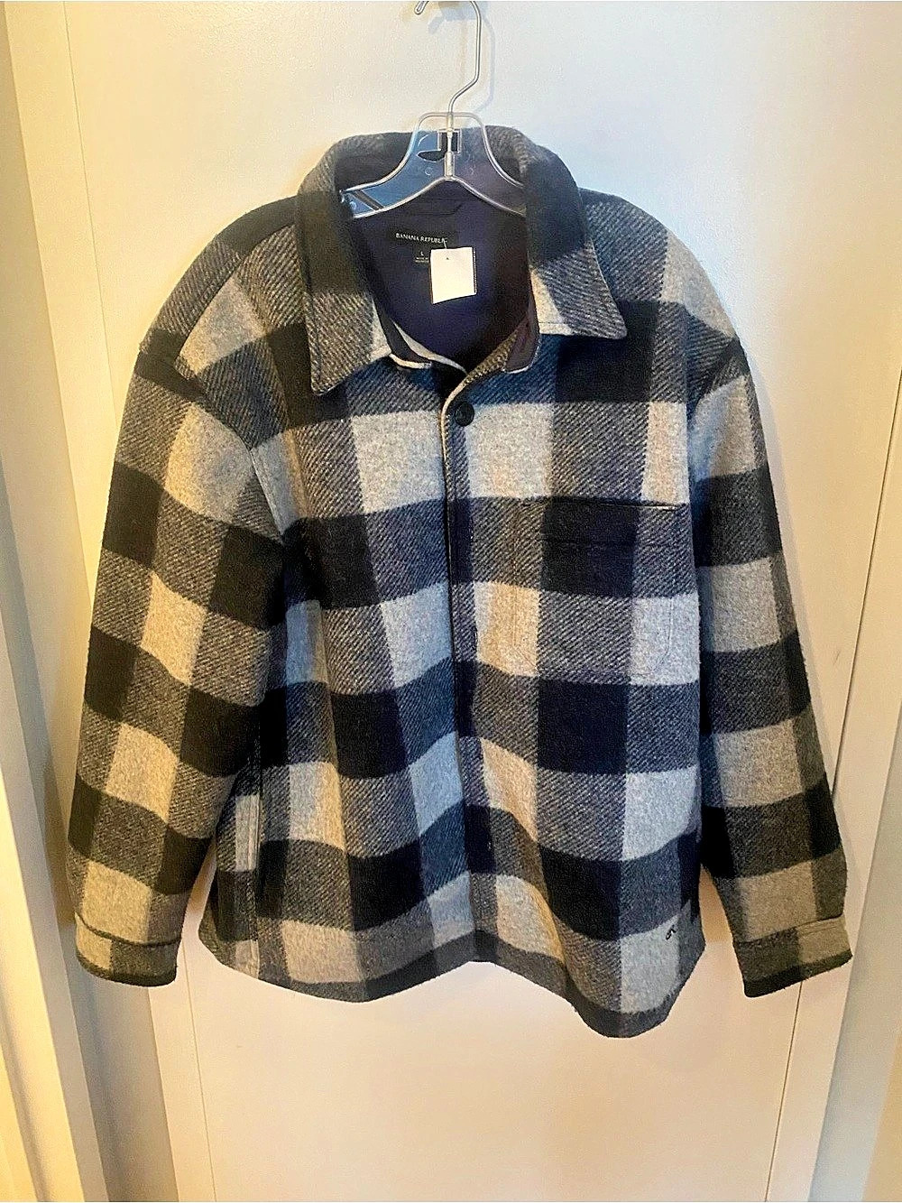 Banana Republic Plaid Jacket in Gray & Black Size Large NWT